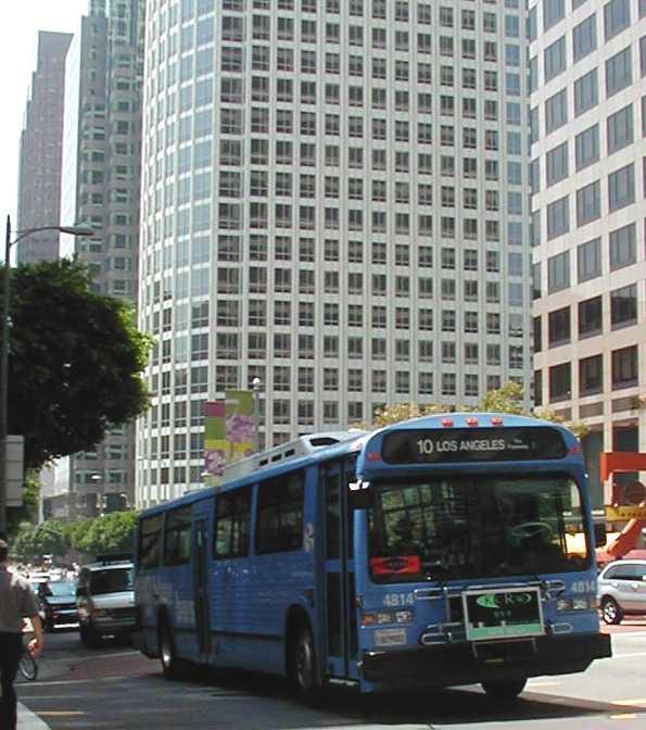 Santa Monica Big Blue Bus MCI Classic 4814